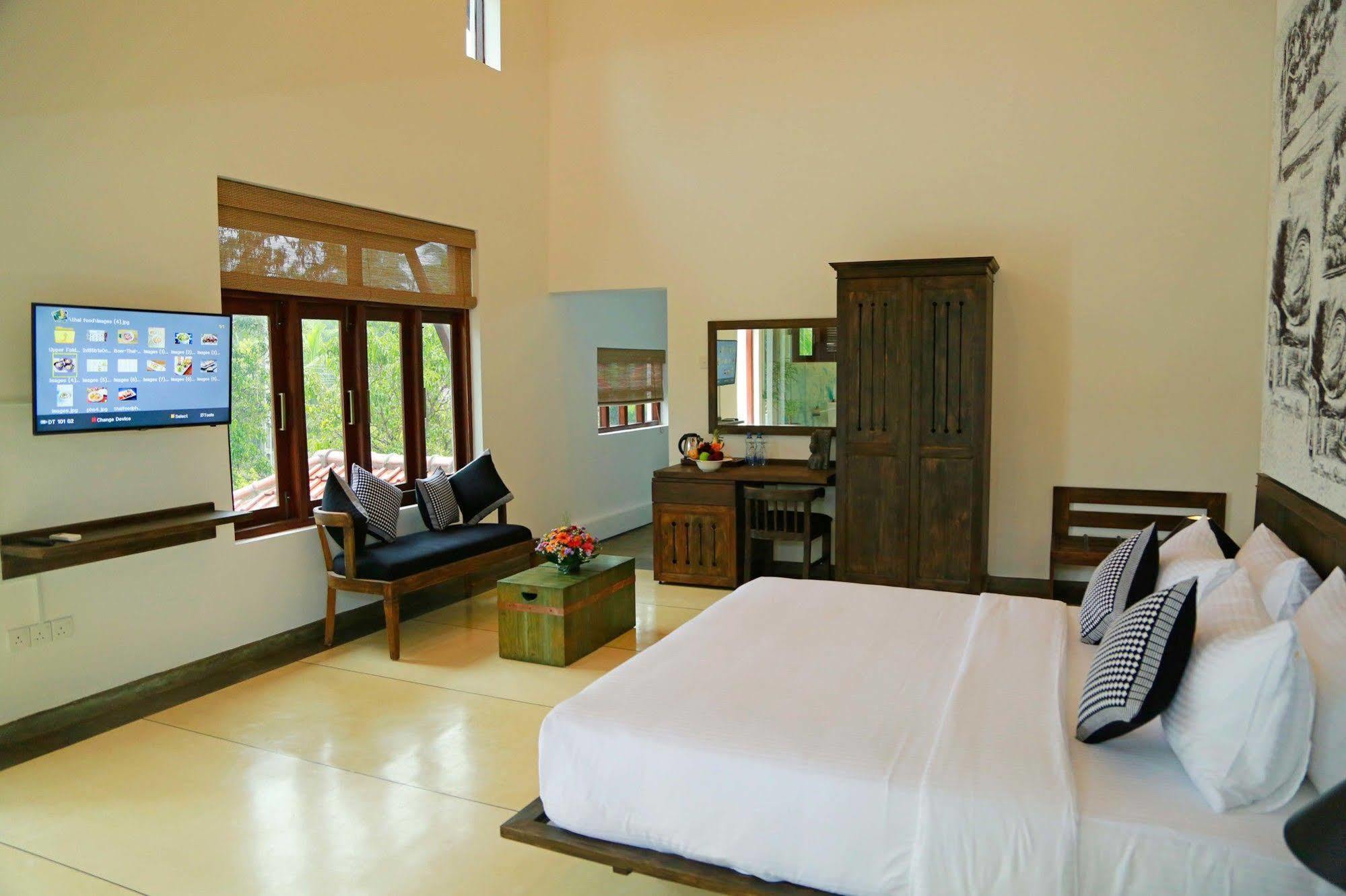 Hotel Tranquil Negombo Boutique Exterior foto